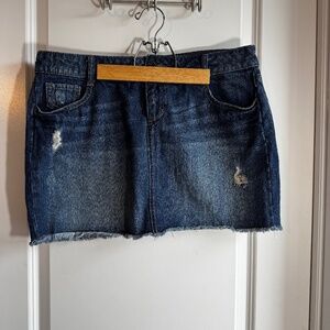 Denim Distressed Skirt Size 14 Apt 9